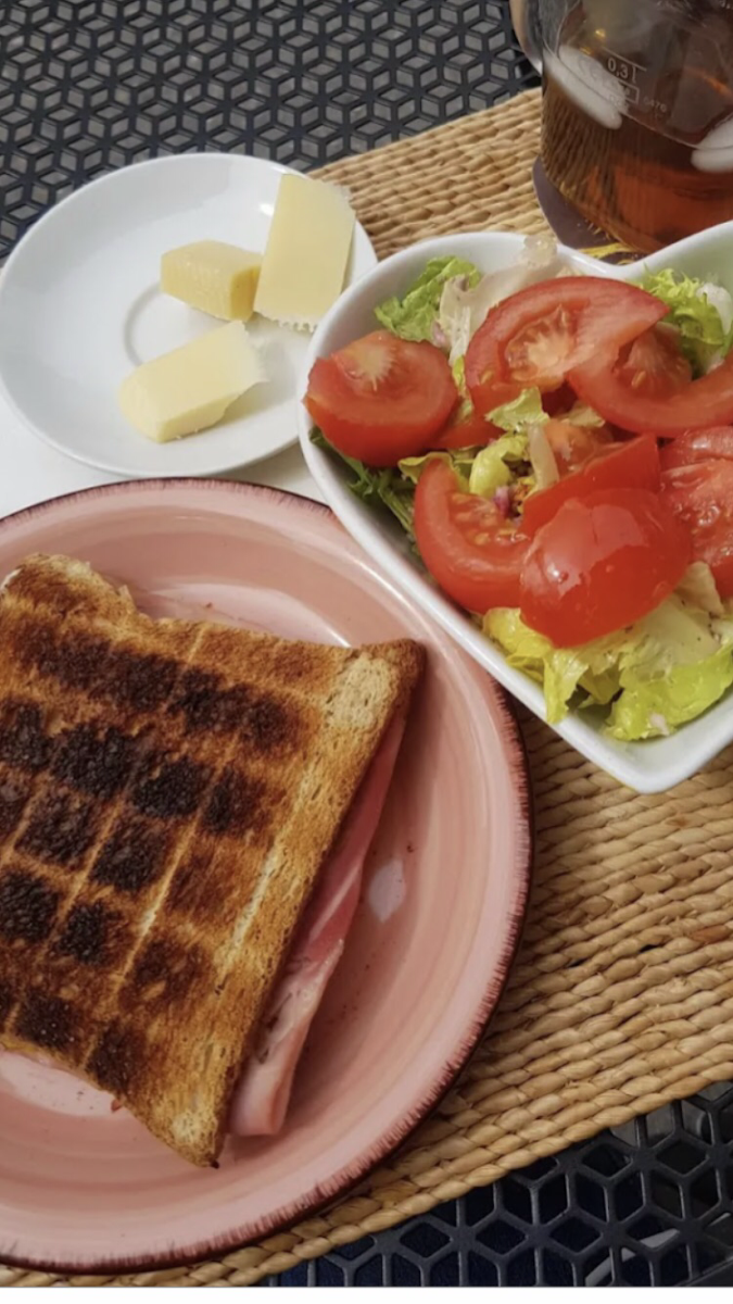 Les Falaises Cafe-Restaurant Fribourg-6